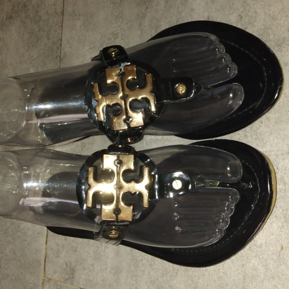 **SOLD**Tory Burch - Picture 1 of 8